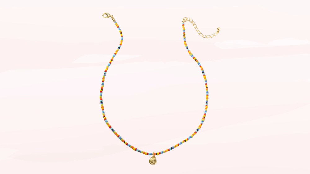 Beach-style beaded shell necklace