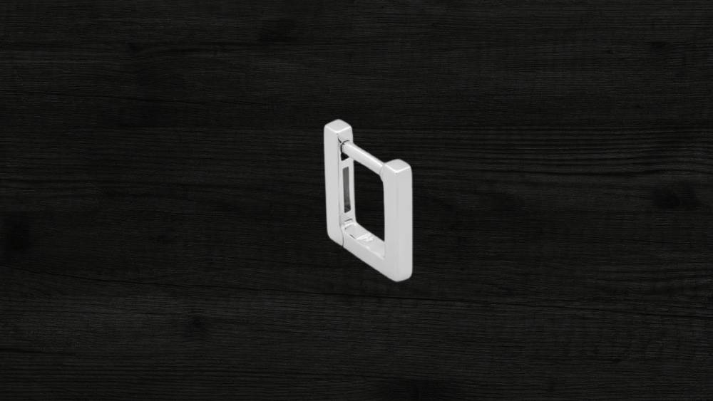 Tom Wood Sleek Huggie earrings