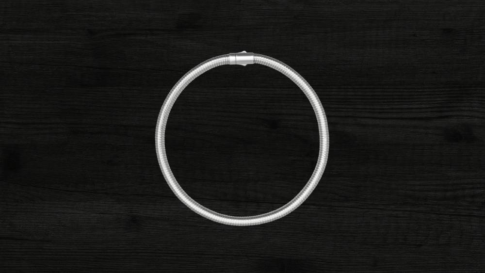 Tom Wood compact and bold chain