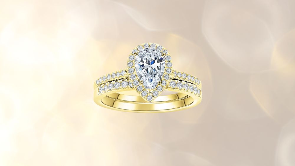 Pear-cut wedding ring set